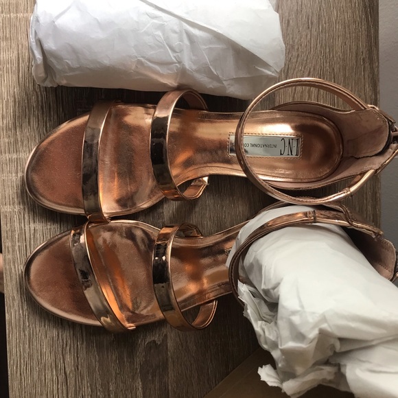 Inc Sandals size 6 - Picture 2 of 3